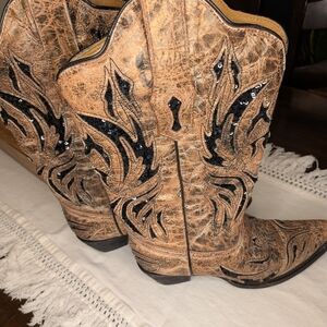 Corral Embroidered Tan Heeled Boots Cowboy Boots Genuine Leather